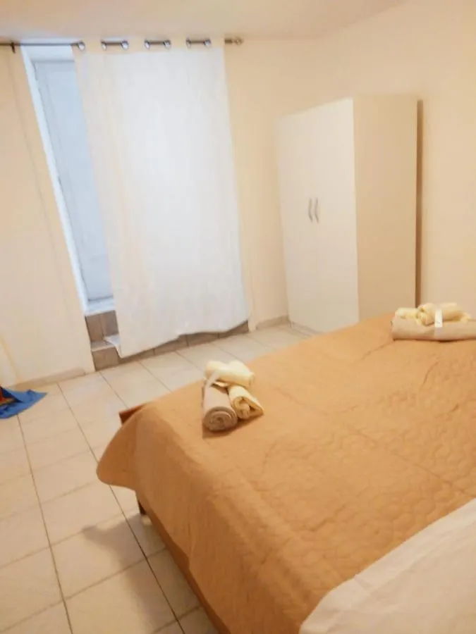 Nardones 87 Apartment Naples 0*,